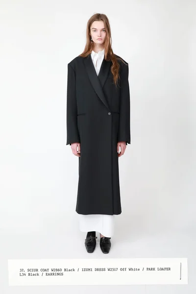 Look 37